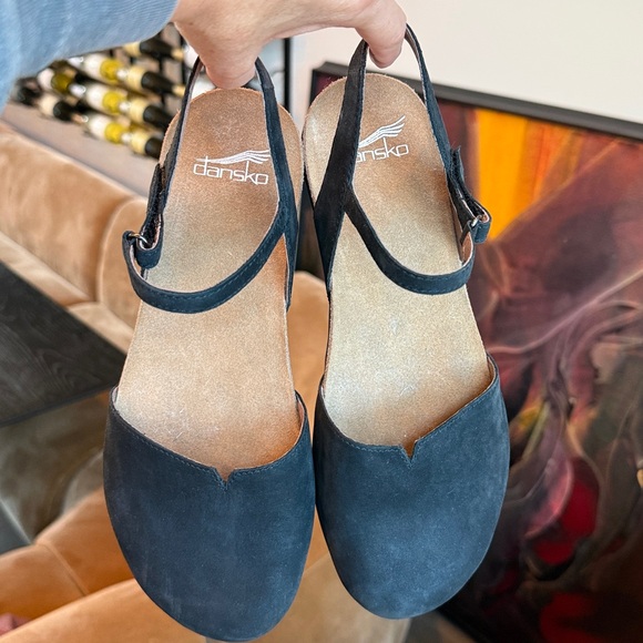 DANSKO ROWAN in Black Nubuck WOMENS size 39 US 8.5-9 - Picture 6 of 15